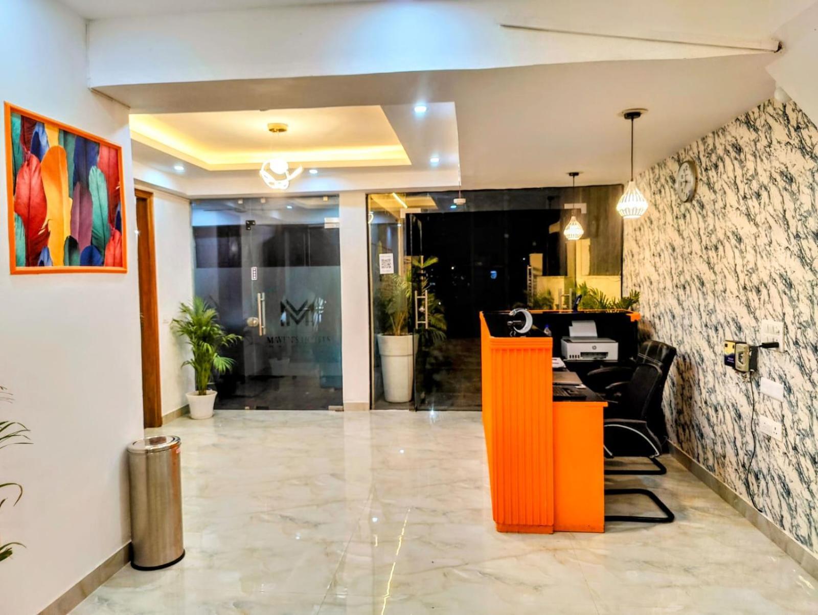 Hotel Mavens House Artemis Hospital Road Gurgaon Exterior photo